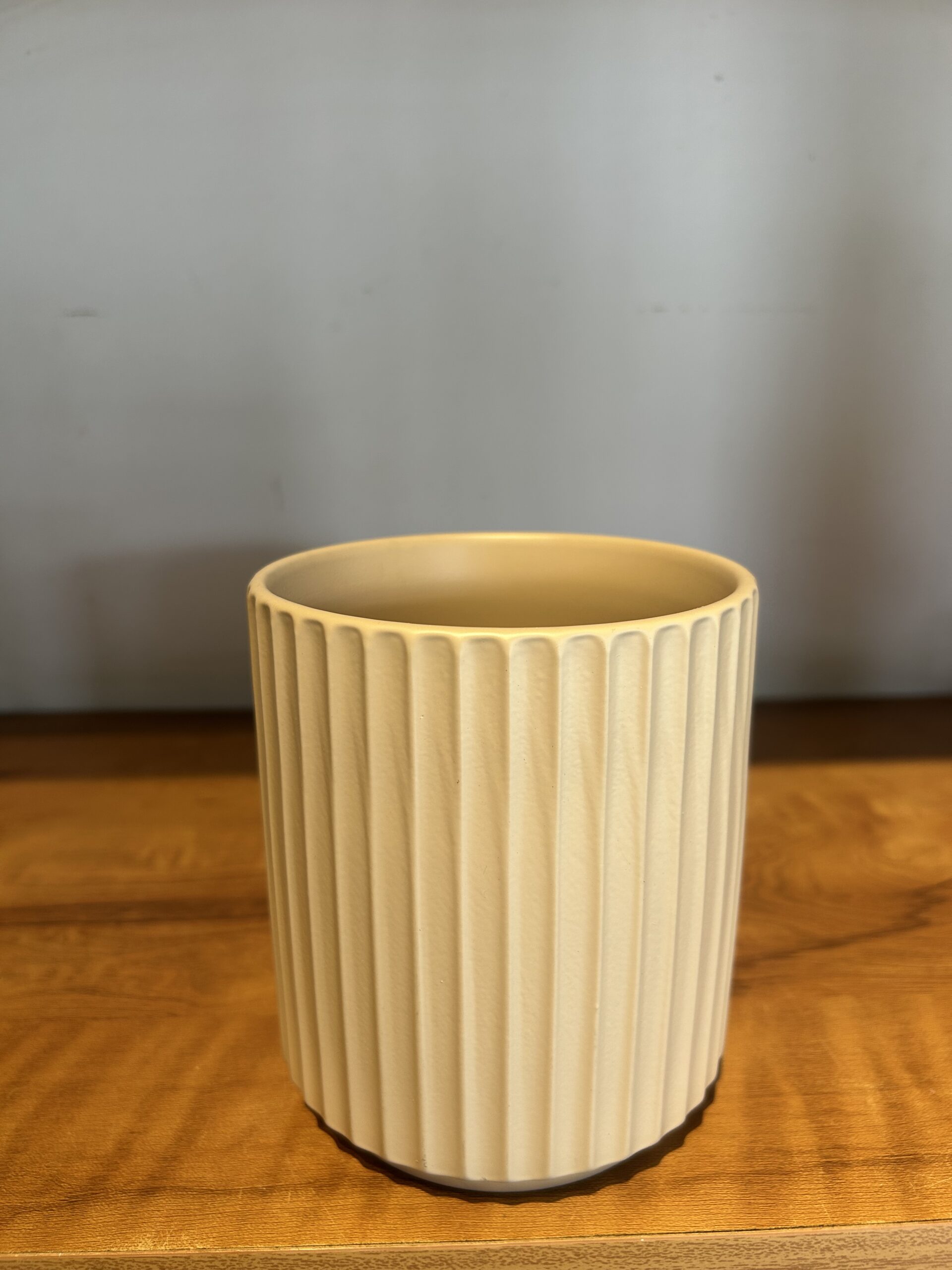CERAMIC PLANTER - MATTE, dusty pink - Image 2